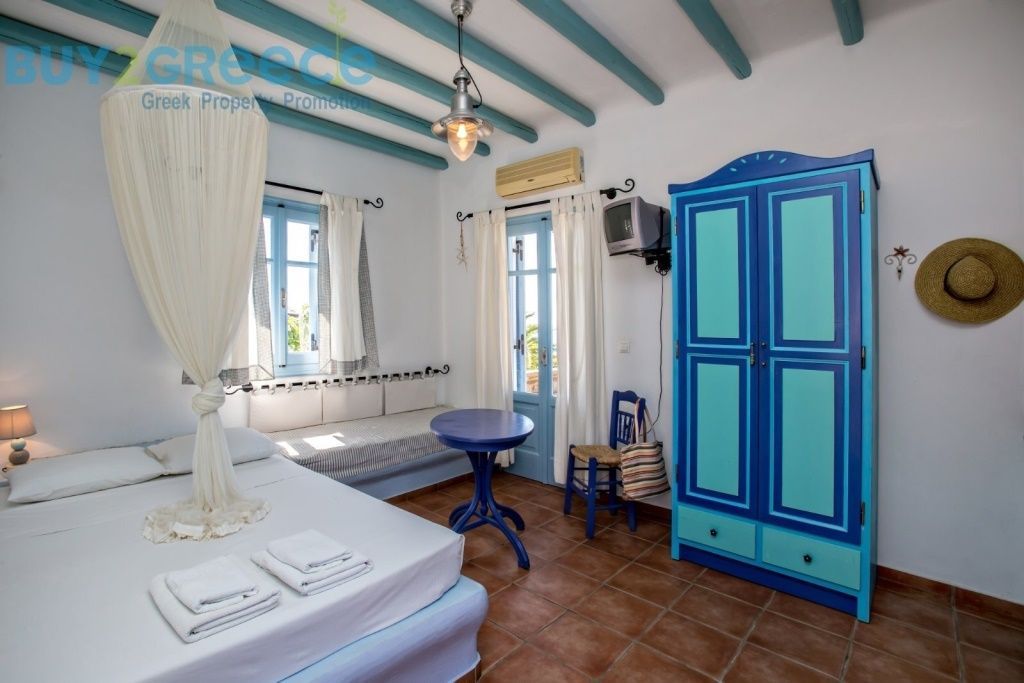 Hotel For Sale – Tinos, Chora / Agios Ioannis
